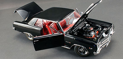 1965 Chevrolet Chevelle Z-16 1:18 Diecast