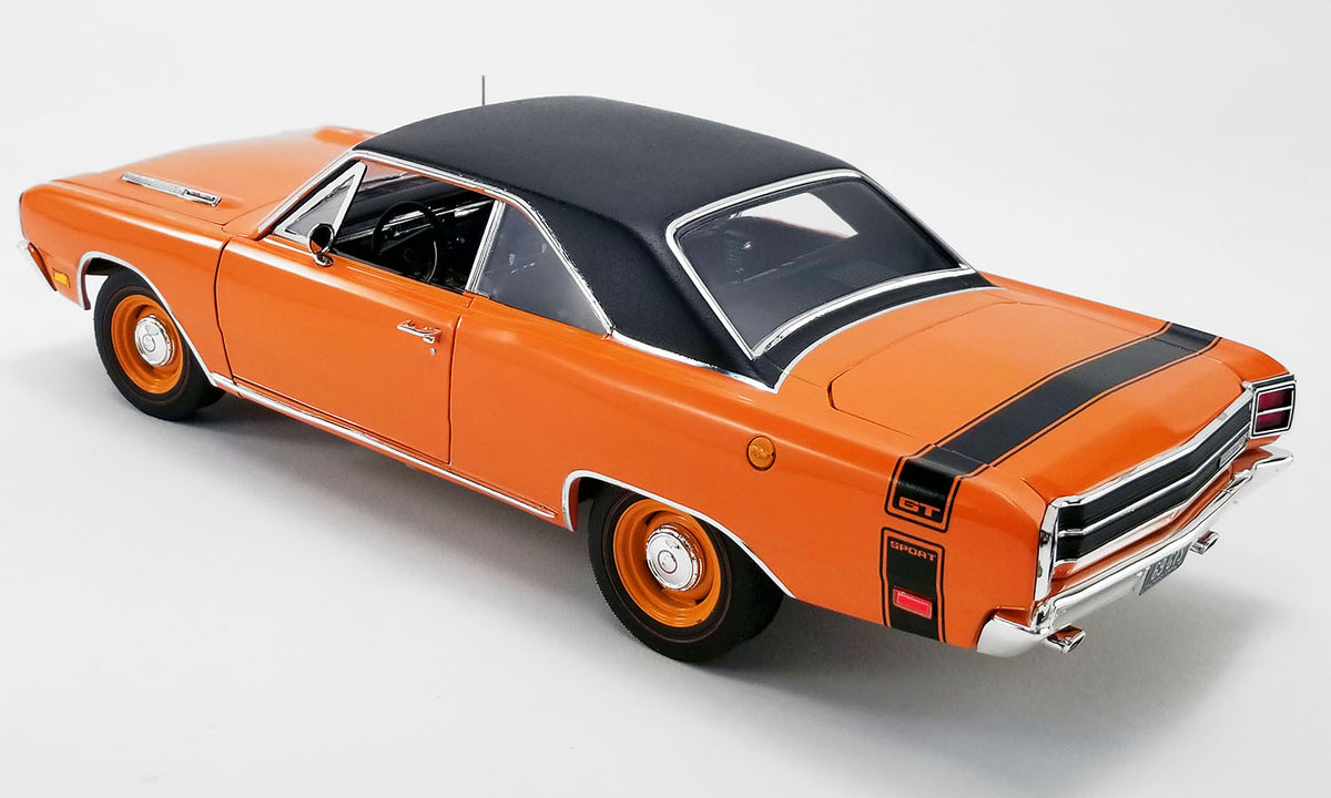 ミニカー　1/18 1969 Dodge Dart GTS 440 Vinyl Top [A1806406VT] 1969 Dodge Dart GTS 440 Vinyl Top, Plum Crazy Purple - Acme