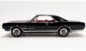 1967 Oldsmobile 442 1:18 Diecast