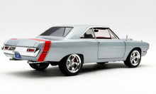 1970 Dodge Dart 440 - Street Machine 1:18 Diecast