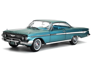 1961 Chevy Impala Sport Coupe Twilight Turquoise Blue 1:18 Diecast