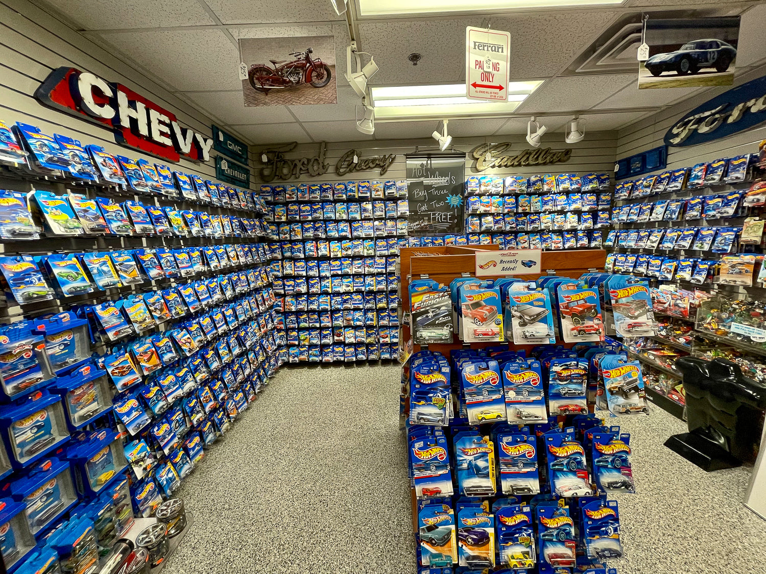 Hot Wheels Random Assortment Pack – Fast Lane Classic Cars