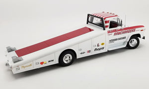 1970 Dodge D-300 Ramp Truck - RAMCHARGERS 1:18 Diecast