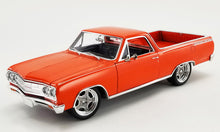 1965 Chevrolet El Camino Custom Cruiser (Orange) 1:18 Diecast