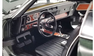 1971 Oldsmobile Cutlass SX 1:18 Diecast
