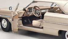 1964 Ford Galaxie 500XL 1:18 Diecast